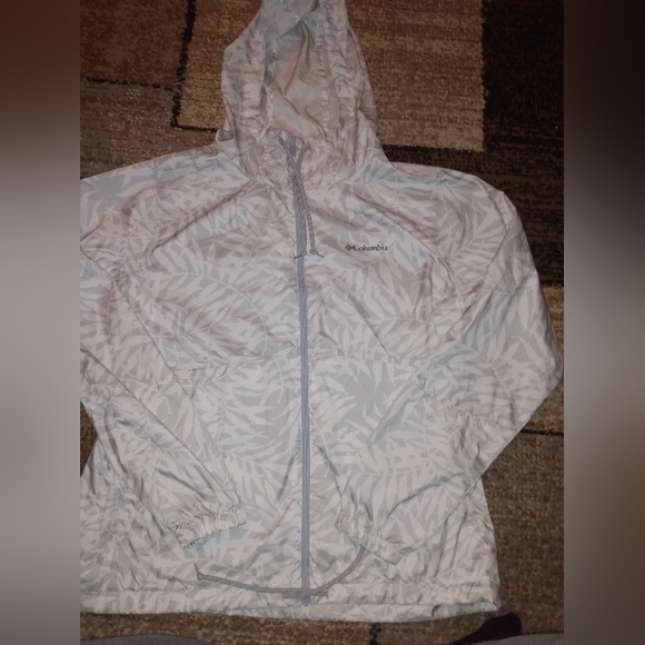 Columbia Jacket - Picture 5 of 12